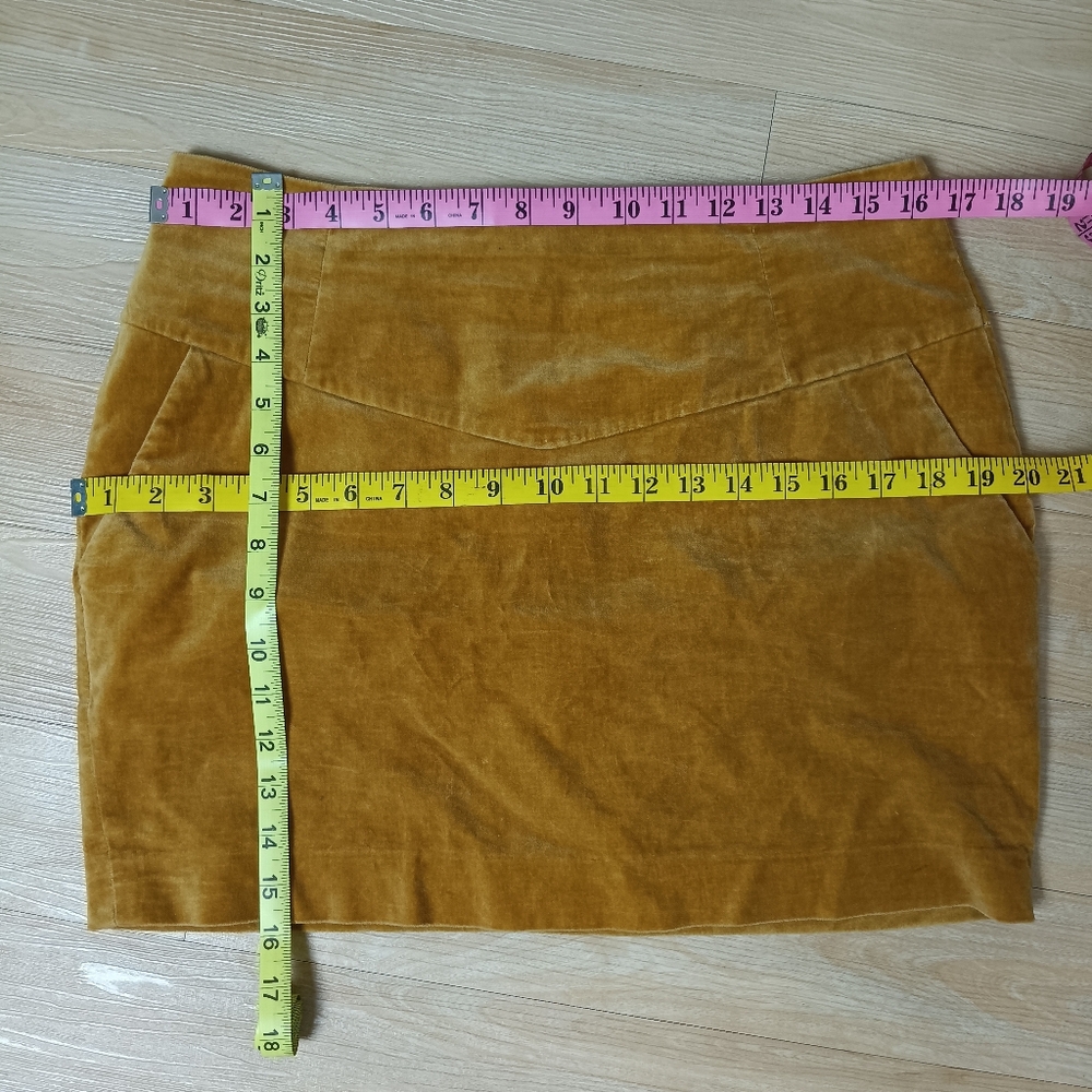 SOLD Lot H&M Velvet Mustard Mini Skirt And Hippie Rose Floral Mini Skirt 10 M - Picture 6 of 7